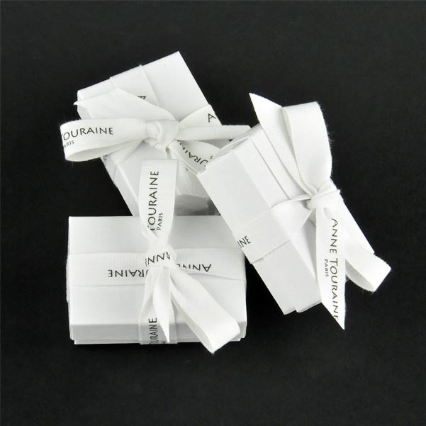 Signature boxes for ANNE TOURAINE Paris™ scarf rings and pendants