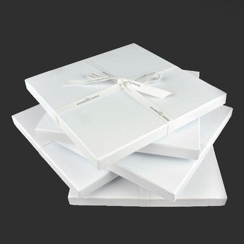 Prestigious signature box and ribbon for ANNE TOURAINE Paris™ silk scarves (152)