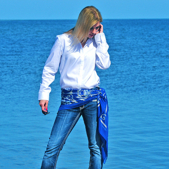 Extra large and lightweight chiffon silk scarf, blue color, by ANNE TOURAINE Paris™