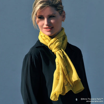 Yellow silk chiffon scarf with dog pattern, oblong shape: a perfect gift for dog lovers. Scarf by ANNE TOURAINE Paris™ (3)