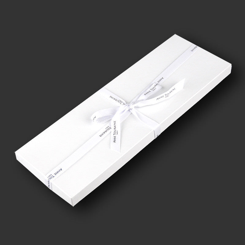 Silk twillies by ANNE TOURAINE Paris™: delivered in a prestigious signature box